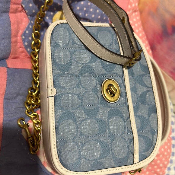 Brand new : COACH Signature Chambray With Quilting - Picture 11 of 17
